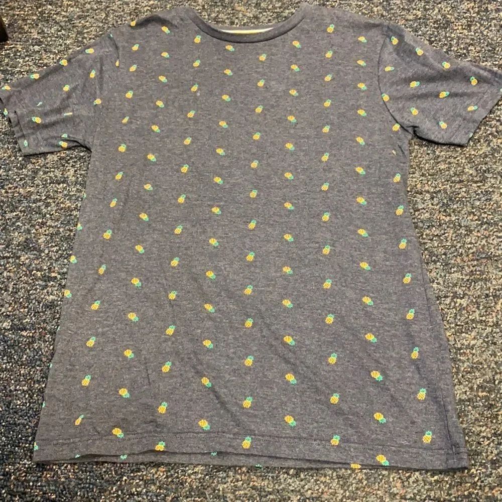 Cactus Man Pineapple Tee sz. S